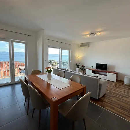 Apartment Marino *